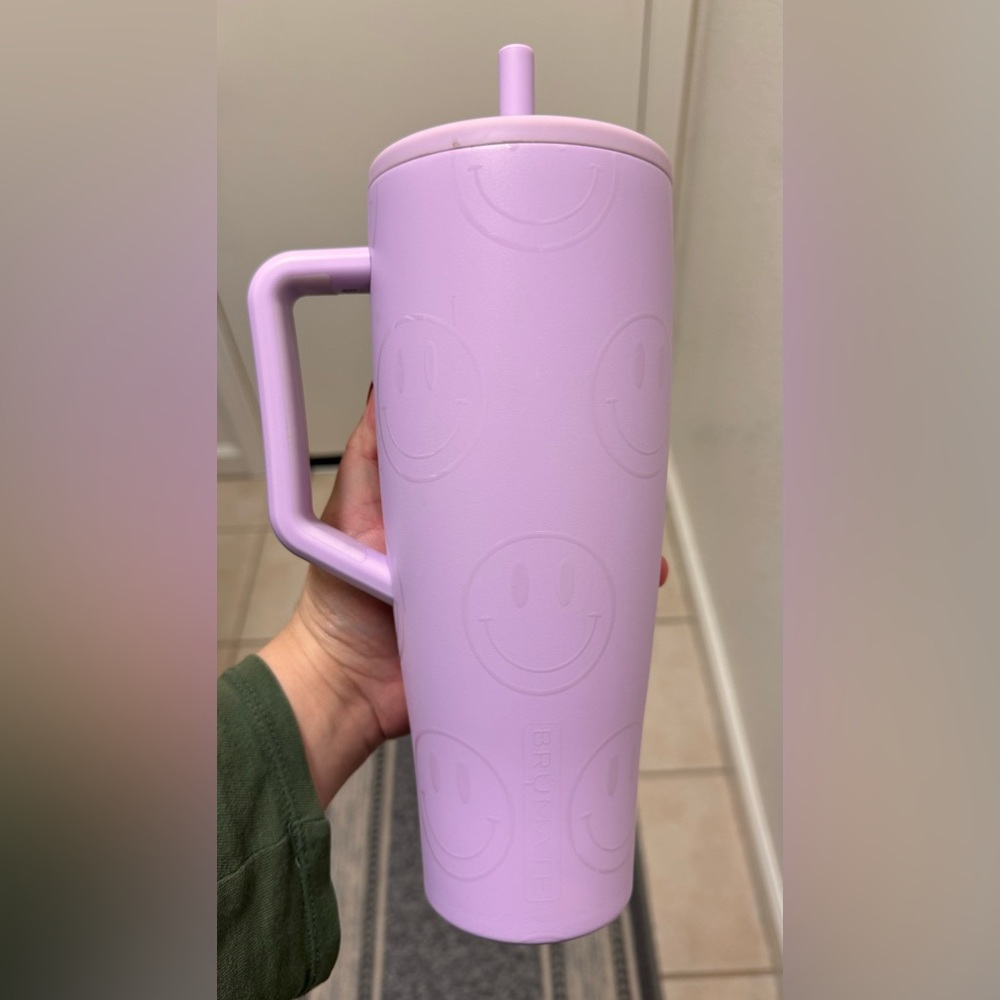 Brumate 40oz Happy Hour Era (Used Condition)